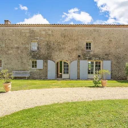 Maison De Avec Piscine Hébergement de vacances