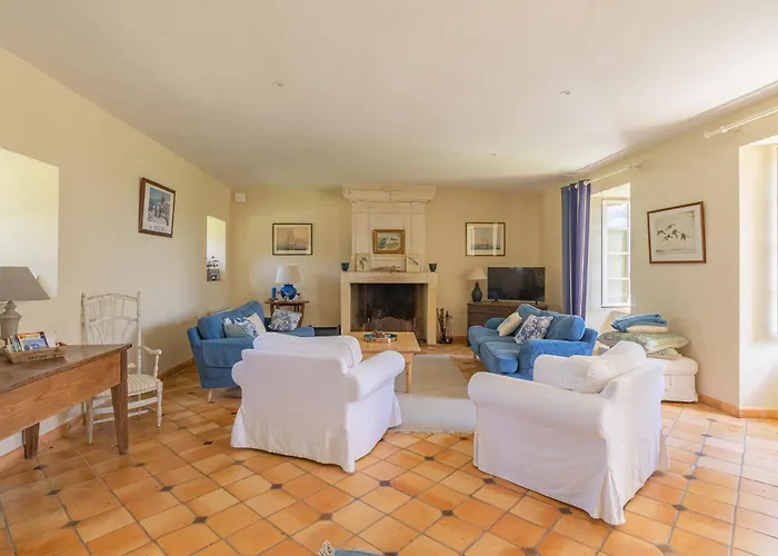 Maison De Avec Piscine Sainte-Gemme (Charente-Maritime)